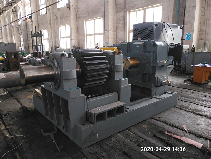 1-22051QU552223.jpg